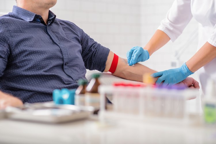 Blood Testing Bexley | Travel vaccinations Kent - Broadway Pharmacy